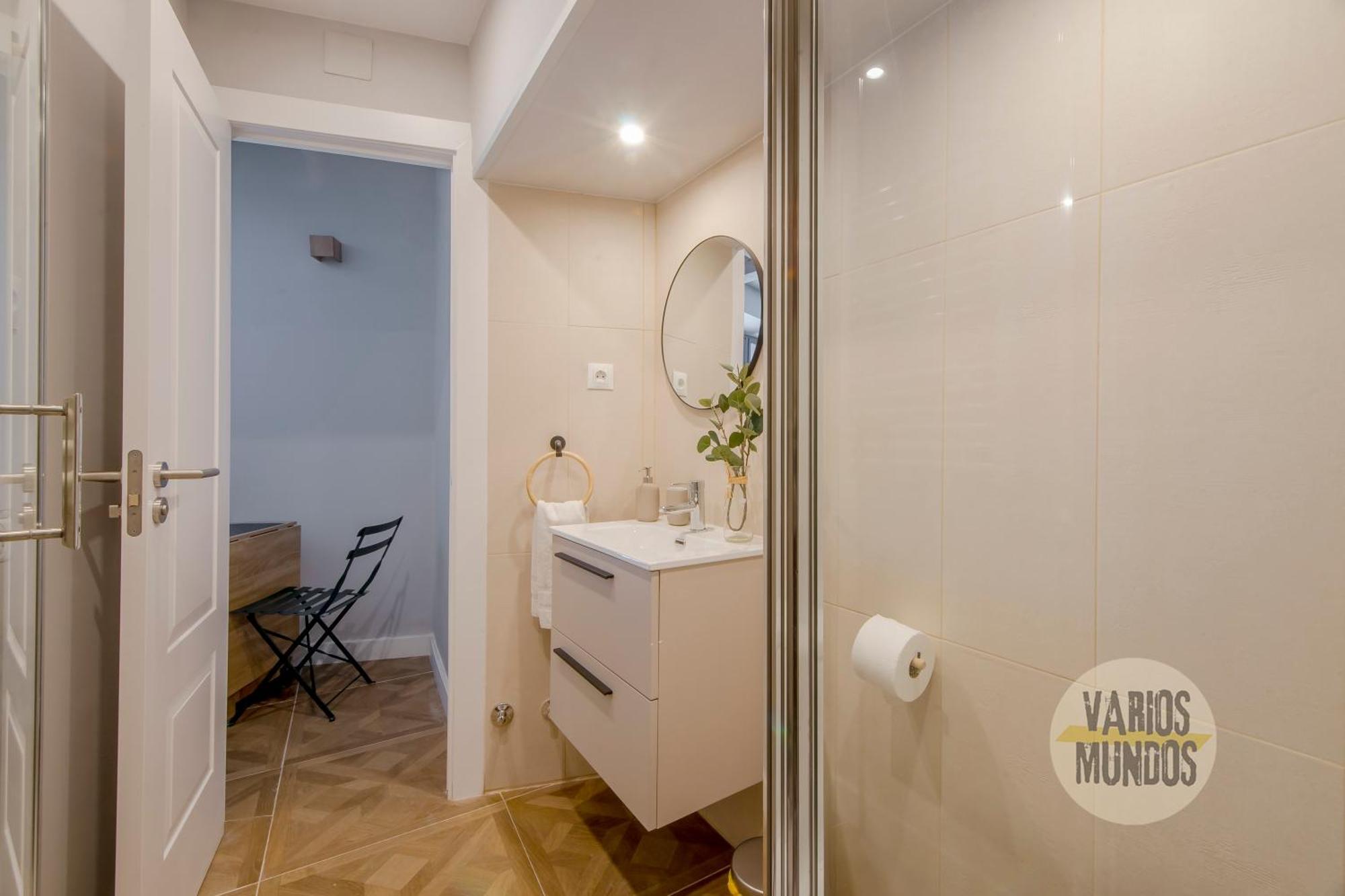 Appartement Confortable 9pax En El Centro De E3 *